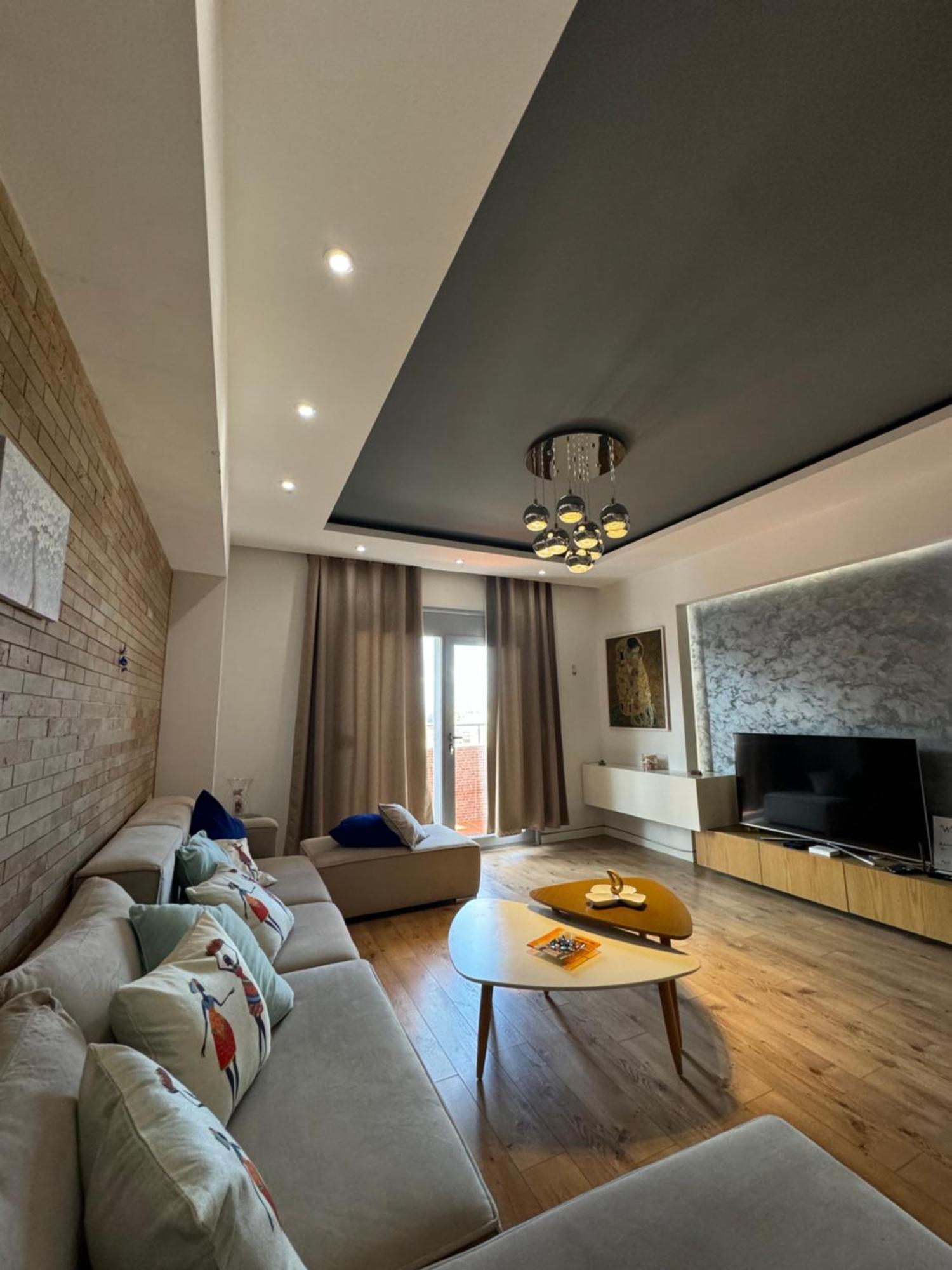 Kreilux Valona Apartment Vlore Bagian luar foto